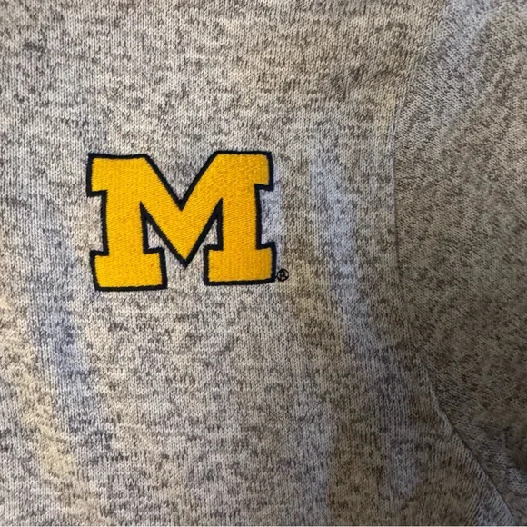University of Michigan OTS Quarter Zip Pullover Gray Fleece Size Medium - Picture 5 of 7